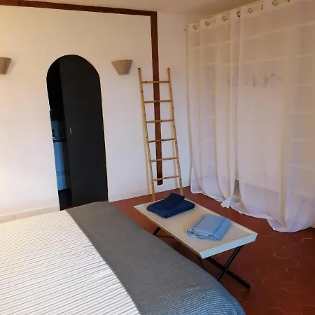 Zoralie Apartment *